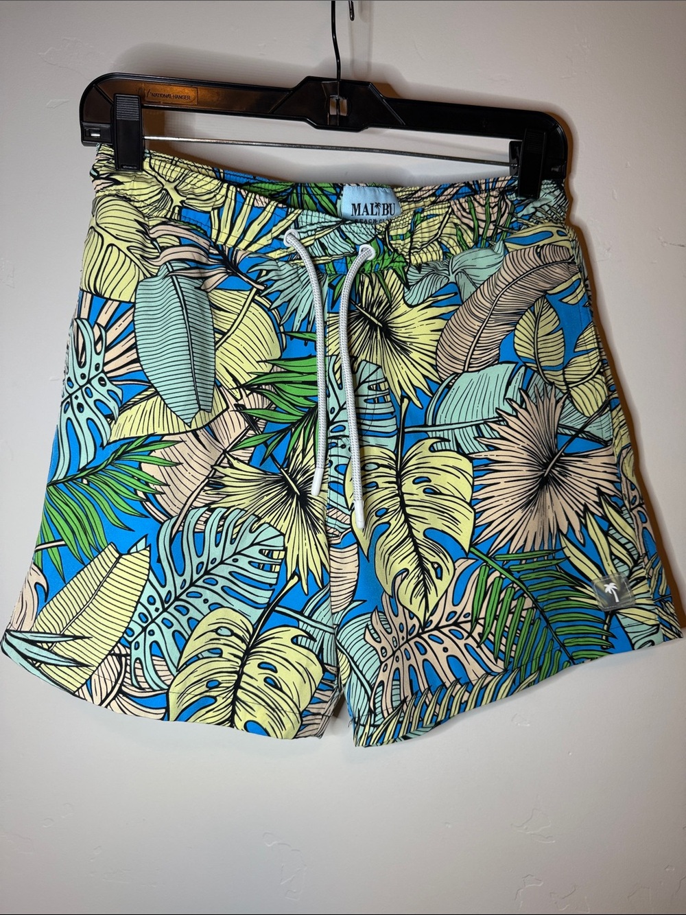 Malibu Beach Club Swim Shorts Small Board Shorts Drawstring